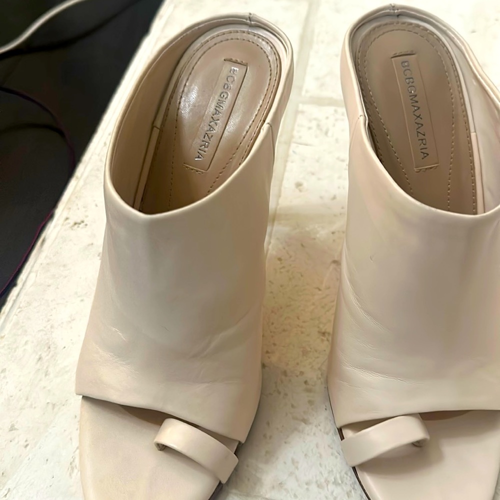 Cream colored BCBG Max Azria shoes
